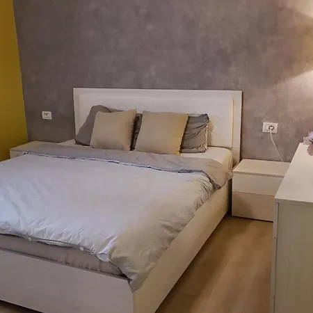 Sunshine Apartment Durres